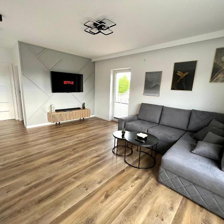 Zloty Apartament ทิโคชิน ภายนอก รูปภาพ
