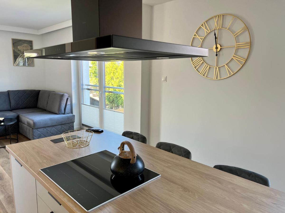 Zloty Apartament ทิโคชิน ภายนอก รูปภาพ